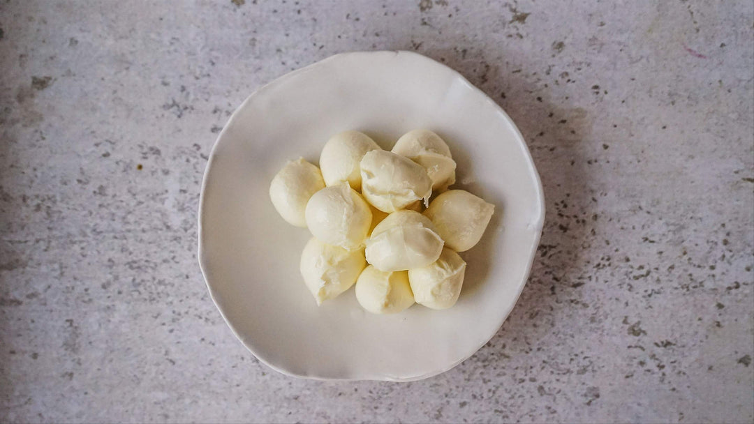 Concrete Playground | Bubbles, Burrata & Bocconcini Sip bottomless bubbles while learning to make two types of cheese.