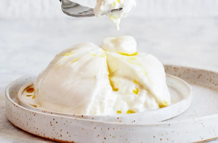 Urban List | Pop Bottles And Spin Your Own Burrata And Bocconcini At This Insane Cheese Making Class